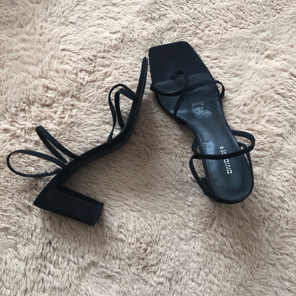 Square toe sandals